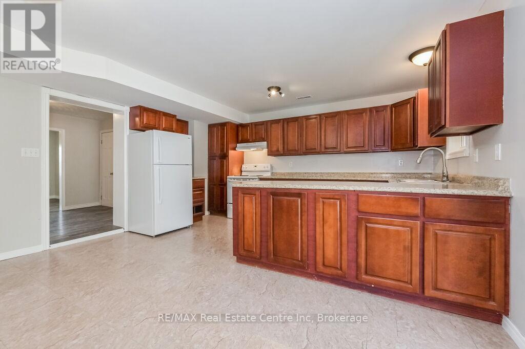 353 WELLINGTON STREET E - 11