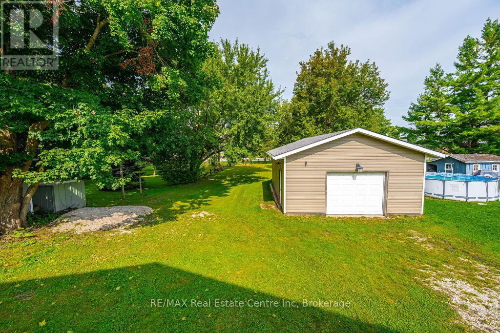 353 WELLINGTON STREET E - 38