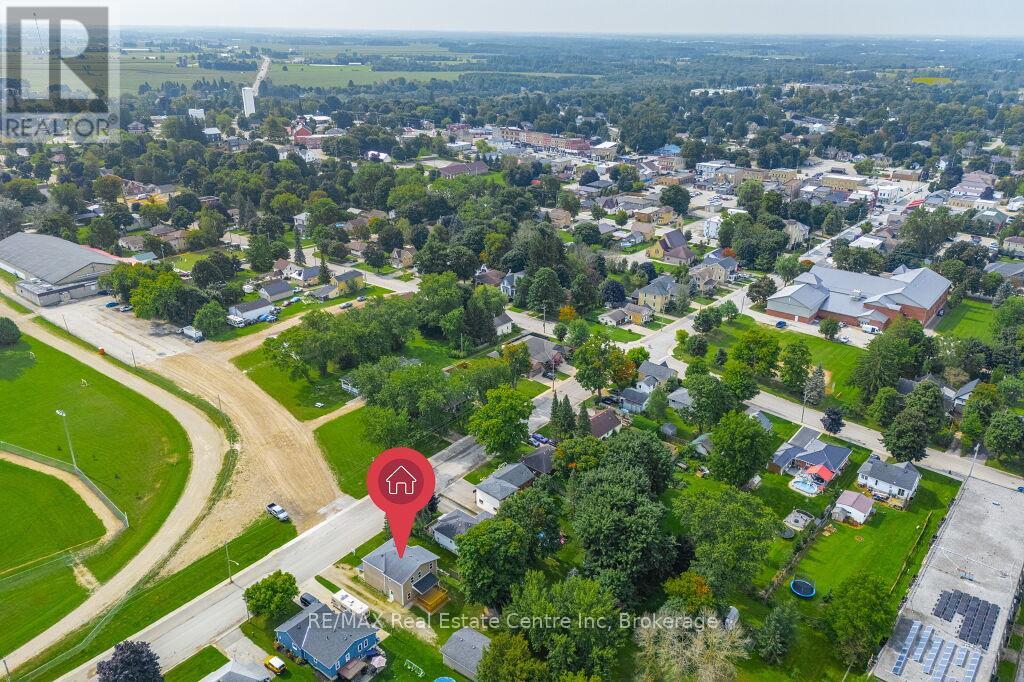 353 WELLINGTON STREET E, Wellington North (Mount Forest), Ontario