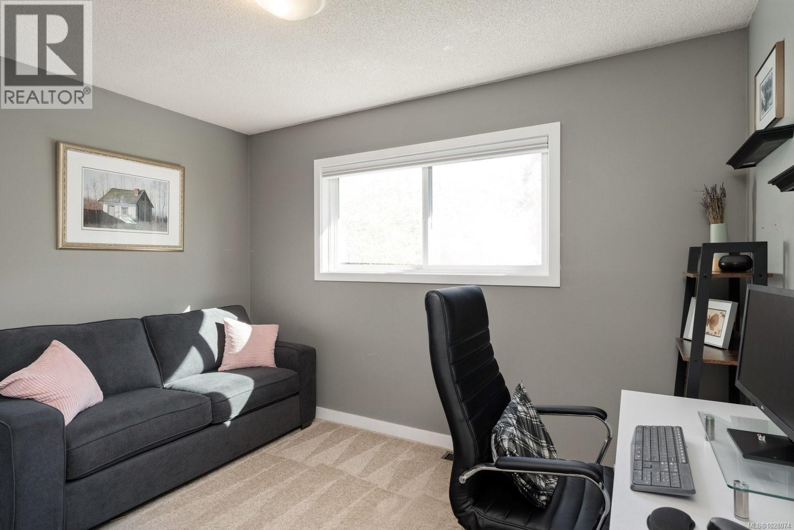 4125 Douglas St - 13