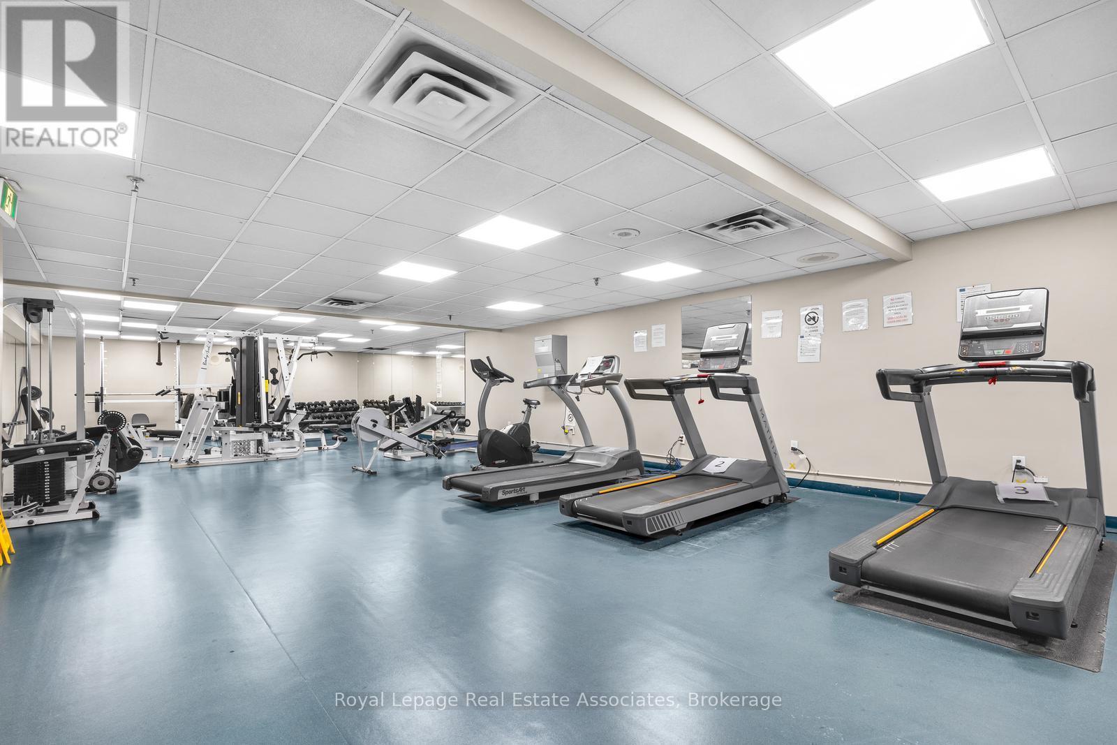 #1604 2155 BURNHAMTHORPE ROAD W - 29