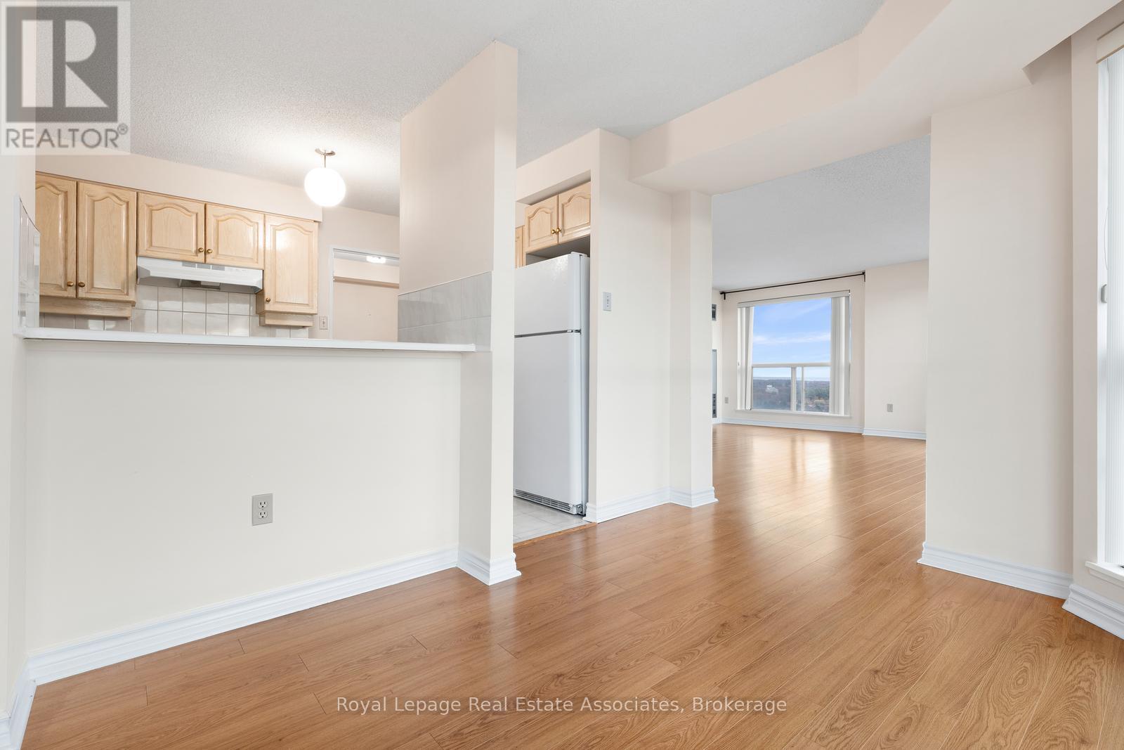 #1604 2155 BURNHAMTHORPE ROAD W - 9