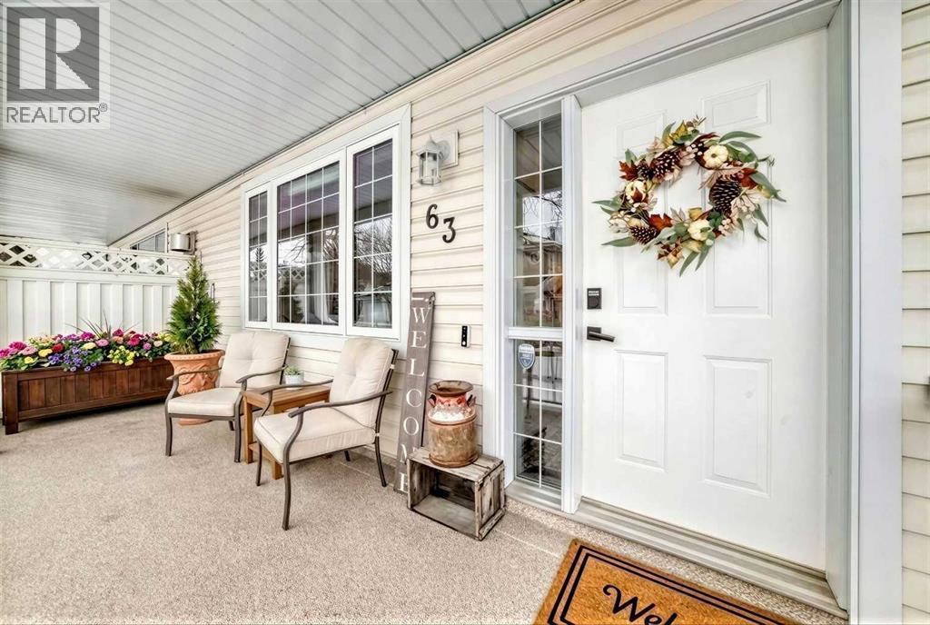 Single Family House for Sale in  Sierra Morena Gardens SW Signal Hill Calgary 