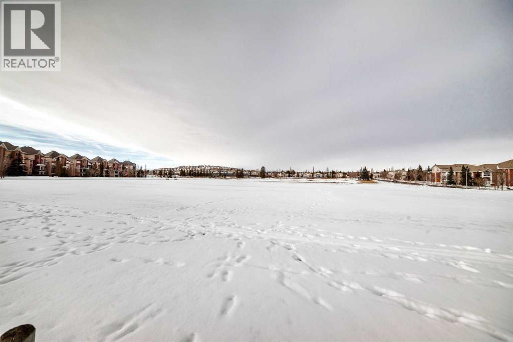 Single Family House for Sale in  Sierra Morena Gardens SW Signal Hill Calgary 