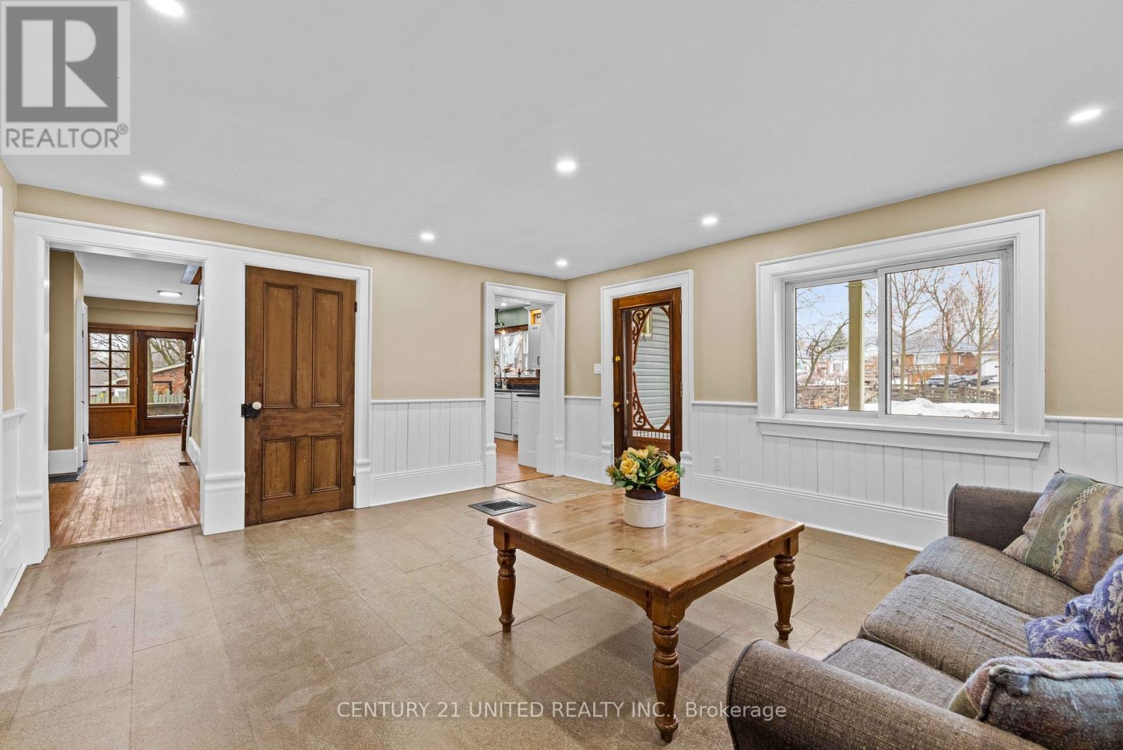 2 MCLEAN AVENUE - 5