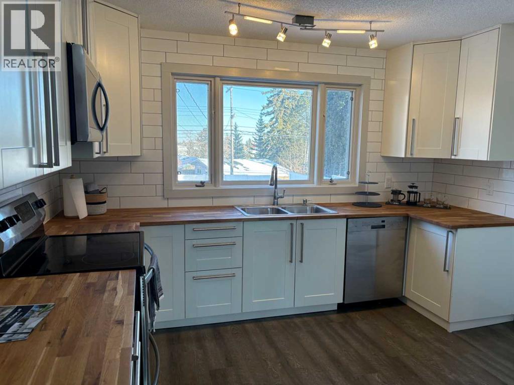 Single Family House Bungalow for Sale in   Street SW Southwood Calgary 