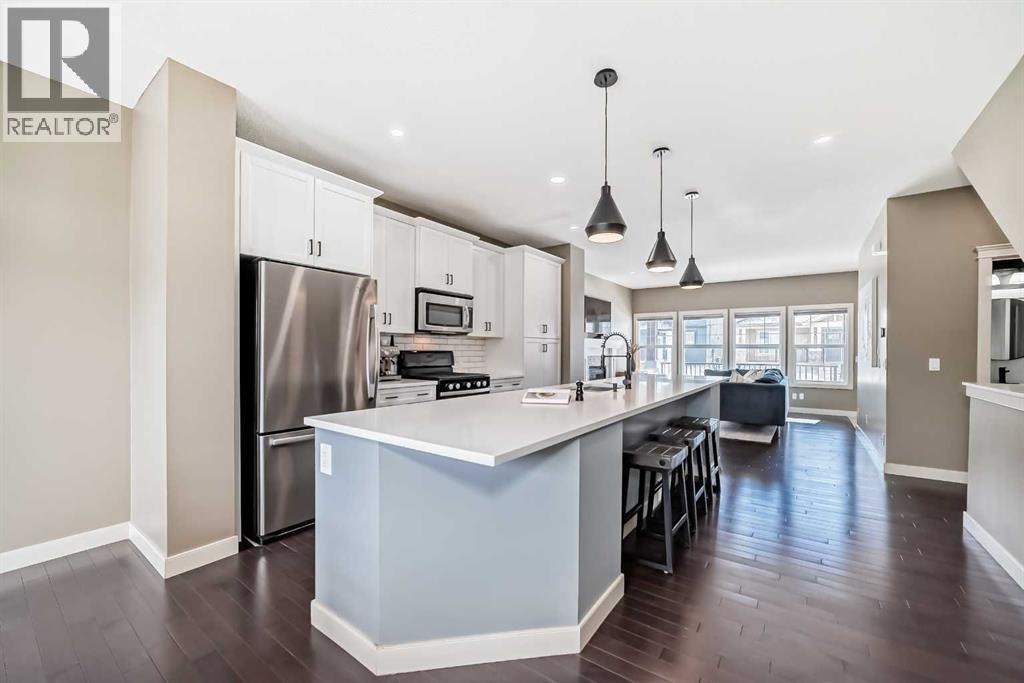 Single Family House for Sale in  Evanspark Road NW Evanston Calgary 