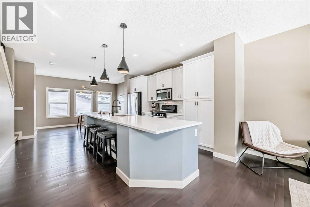 Single Family House for Sale in  Evanspark Road NW Evanston Calgary 