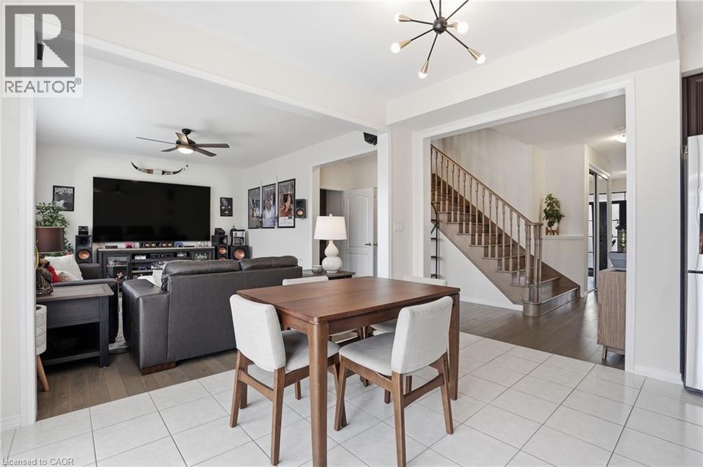 62 ESTHER Crescent - 12