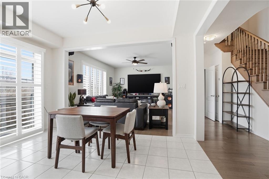 62 ESTHER Crescent - 11