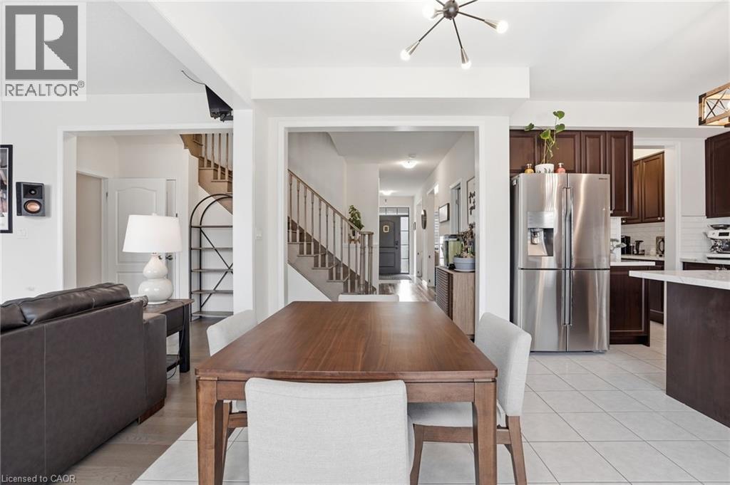 62 ESTHER Crescent - 13