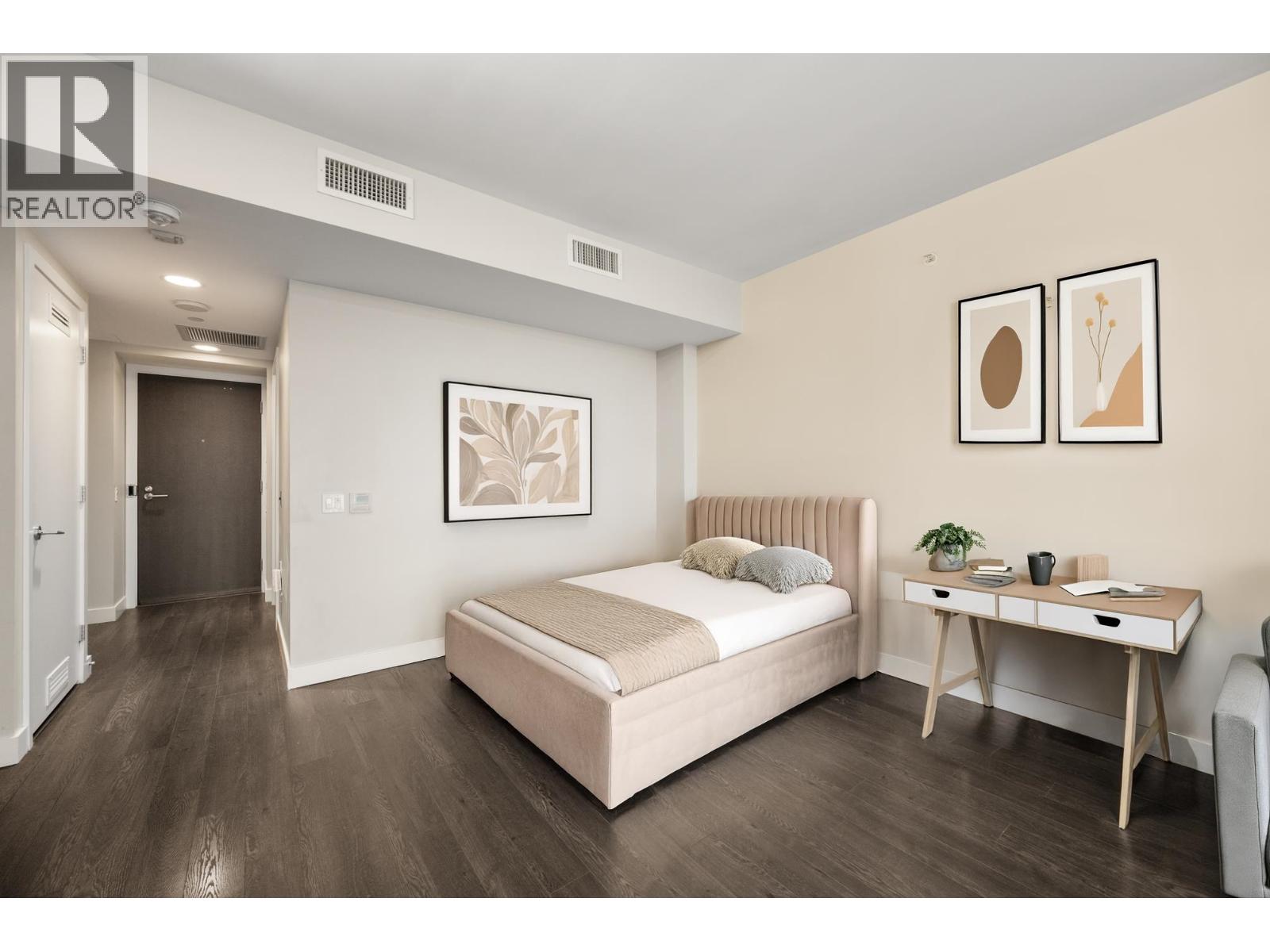 2308 2008 ROSSER AVENUE