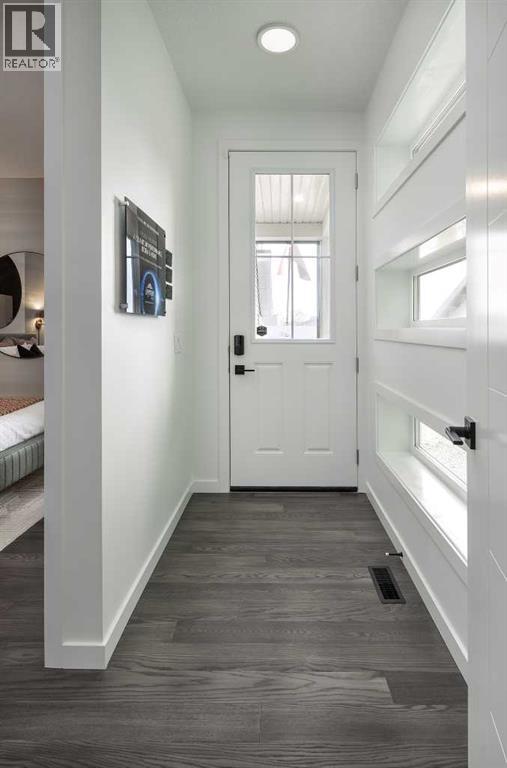 Single Family House for Sale in  Mitchell Road NW Glacier Ridge Calgary 