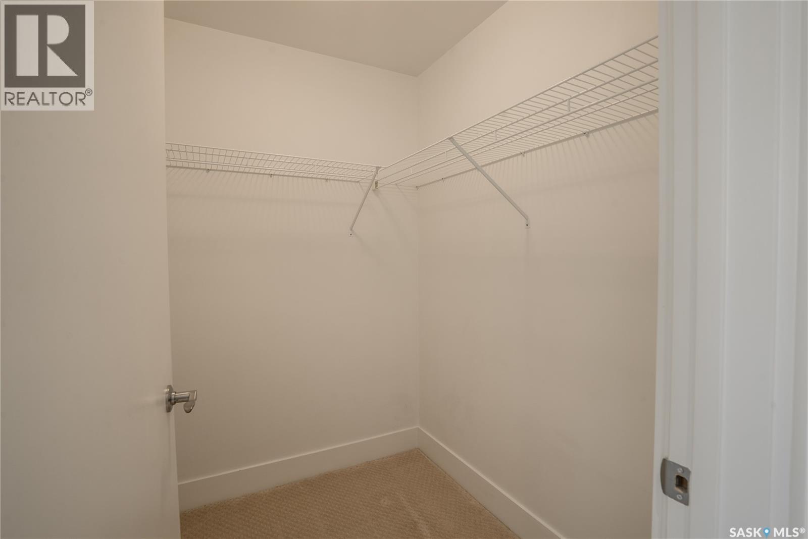 #403 409 B AVENUE S - 21