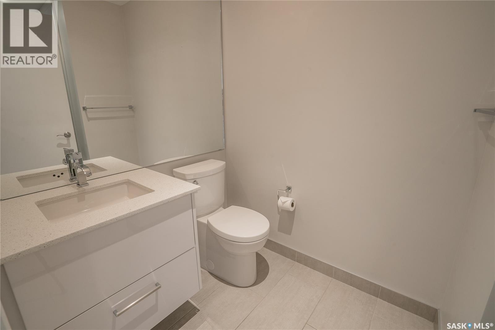 #403 409 B AVENUE S - 11