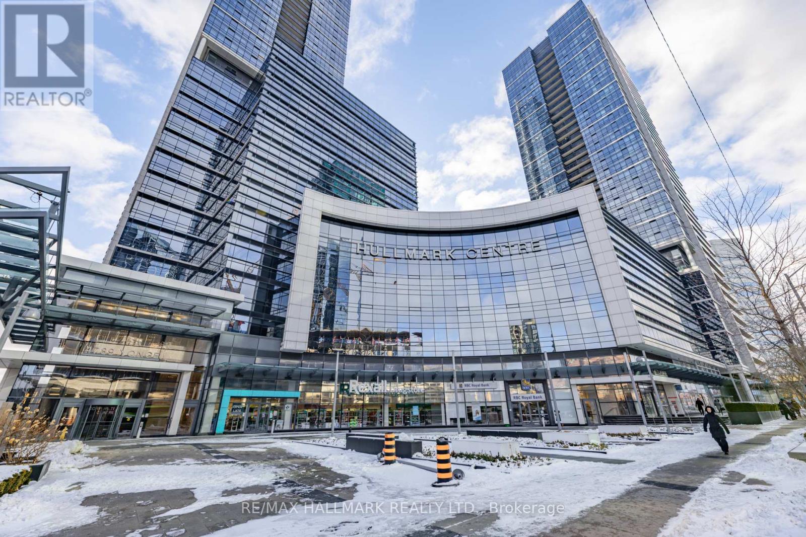 311 - 4789 YONGE STREET