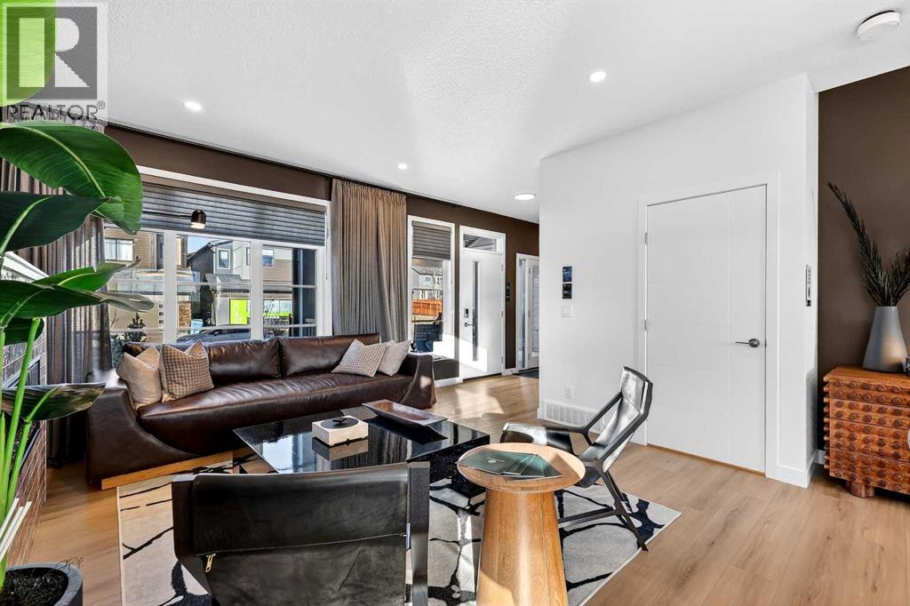 Single Family House for Sale in  Heartwood Villas SE Rangeview Calgary 