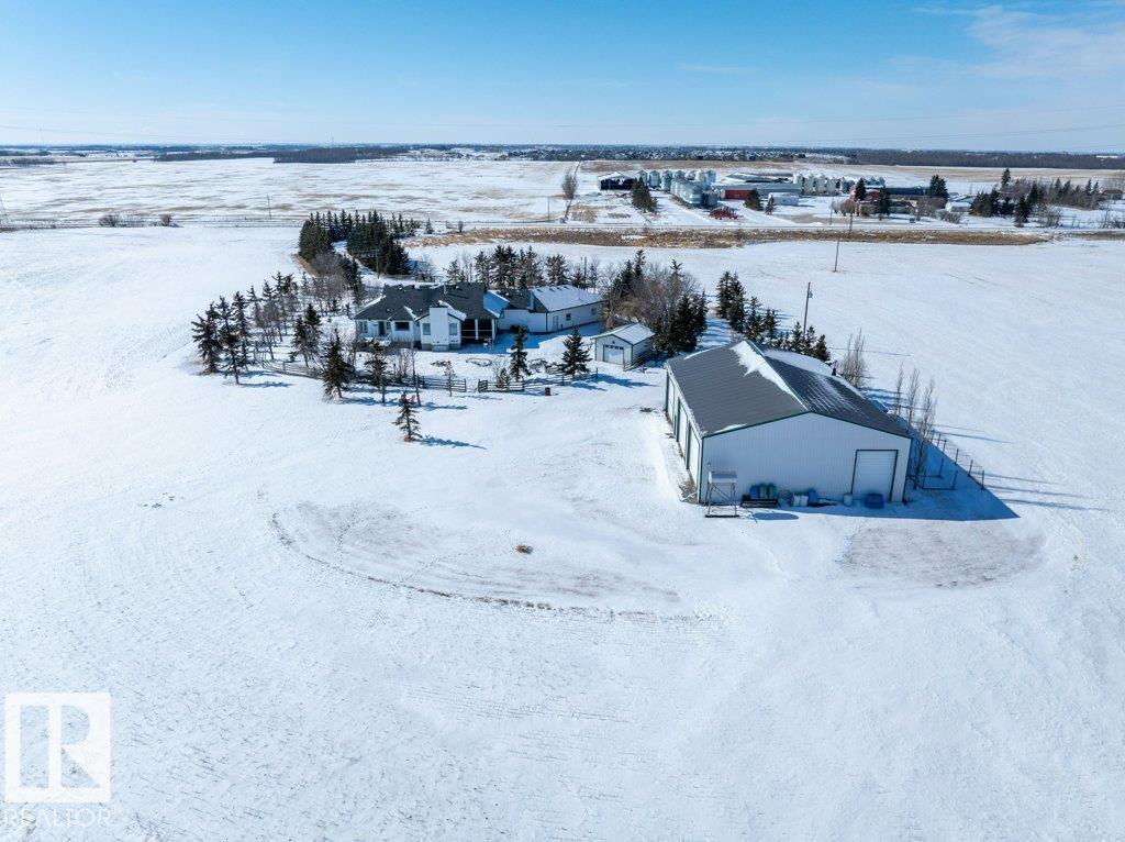 49317 RGE RD 245, Rural Leduc County