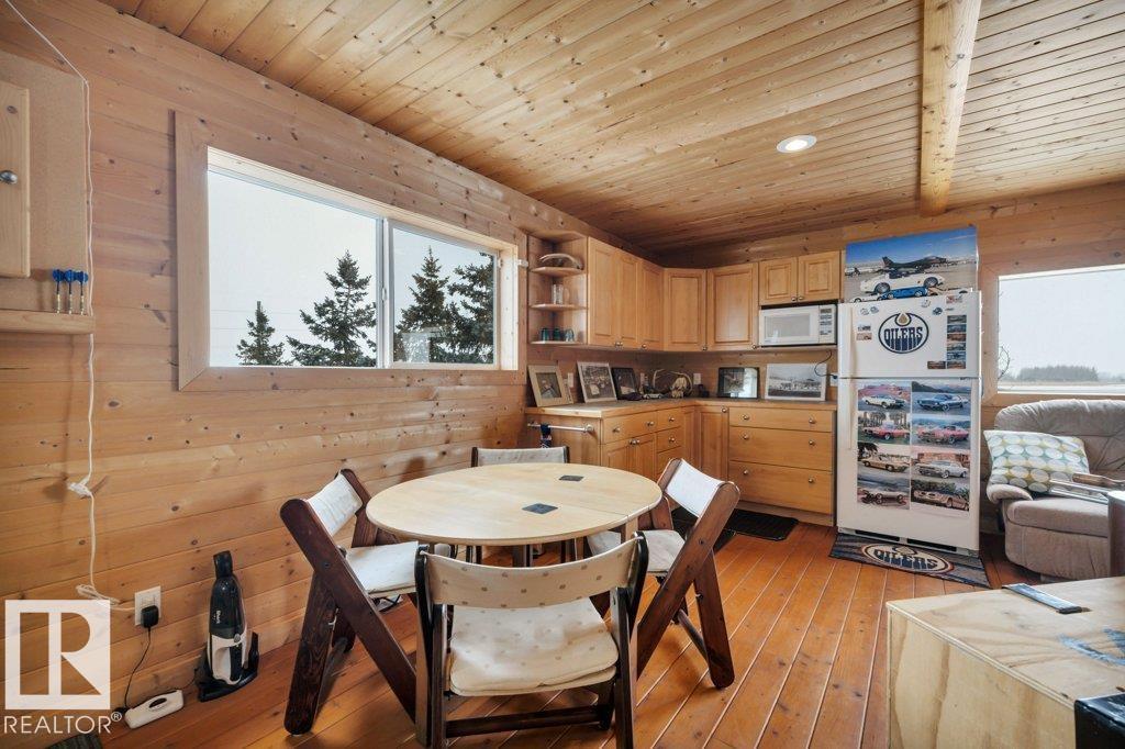 49317 RGE RD 245, Rural Leduc County