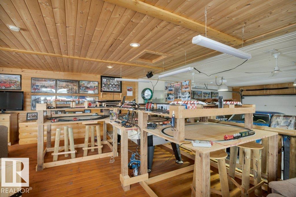 49317 RGE RD 245, Rural Leduc County