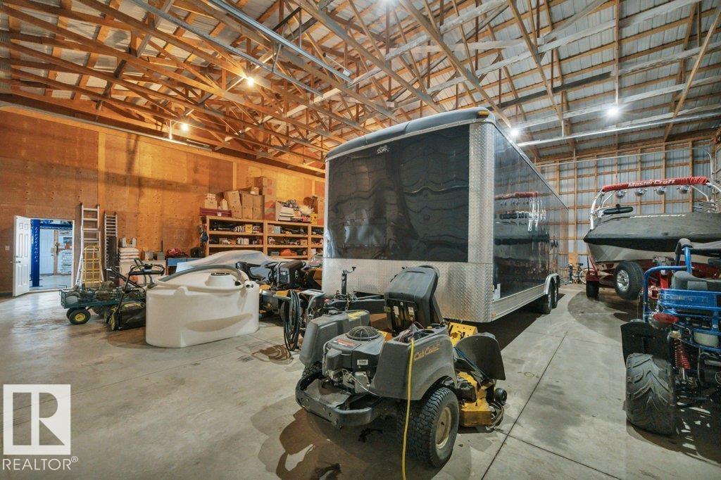 49317 RGE RD 245, Rural Leduc County