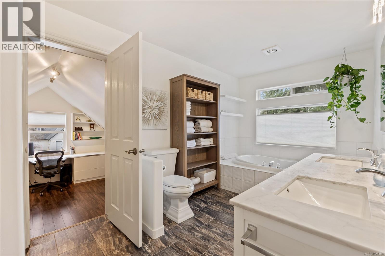 8800 CLARKSON AVE - 20