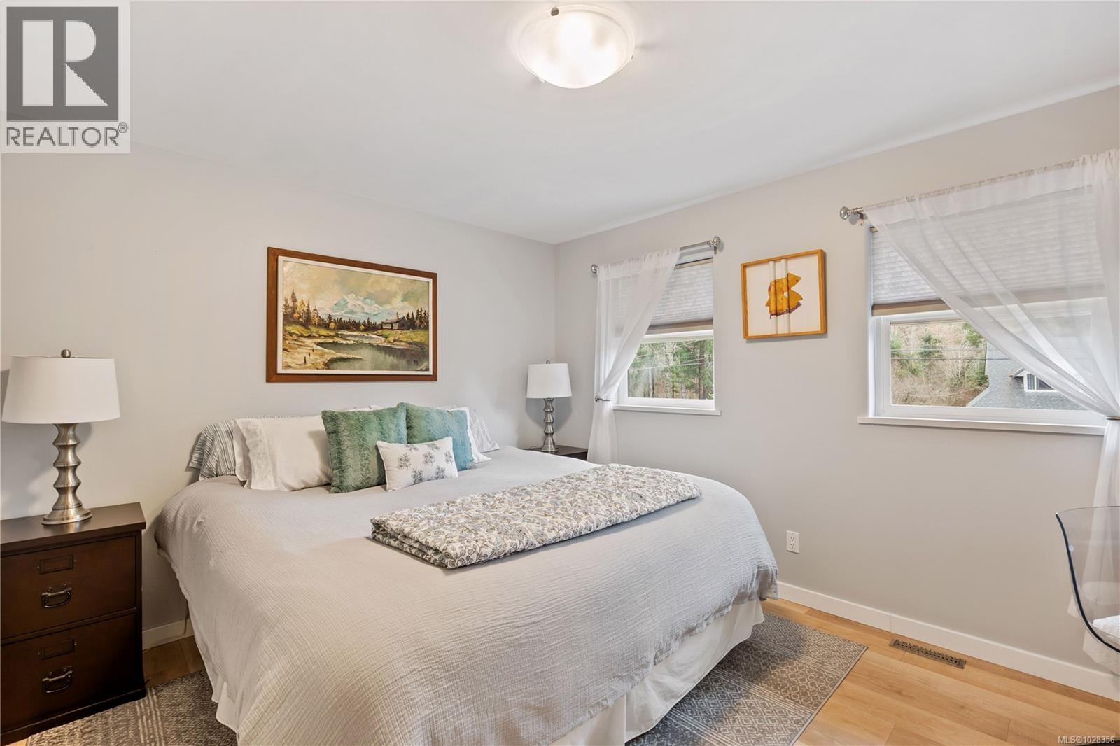 8800 CLARKSON AVE - 24