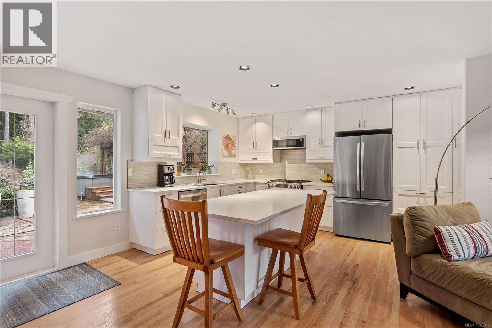 8800 CLARKSON AVE - 6