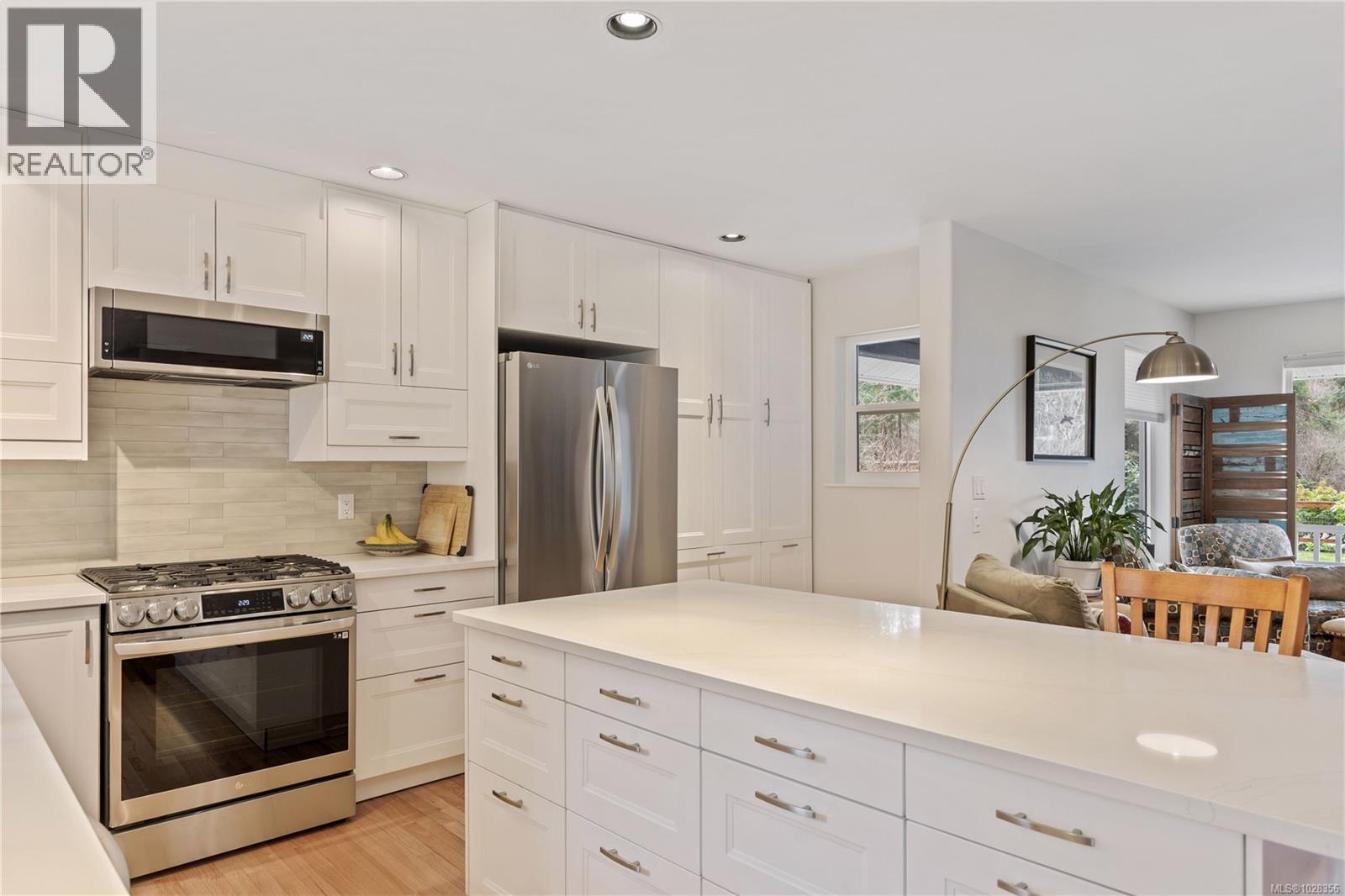 8800 CLARKSON AVE - 8