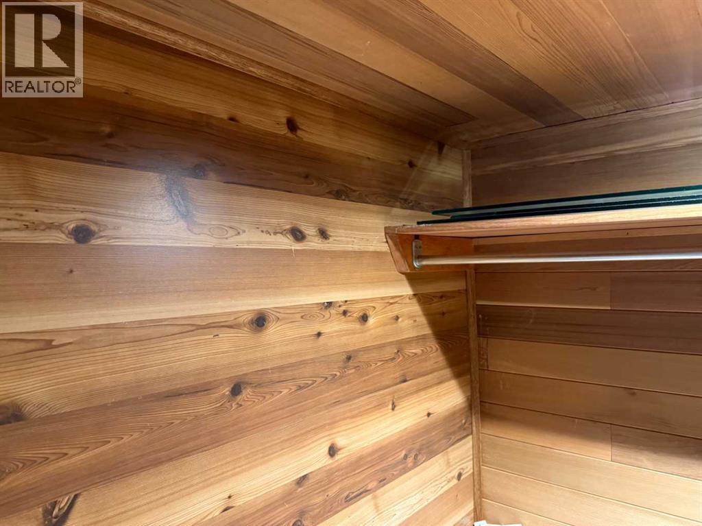 128 Romar Street, Fort McMurray