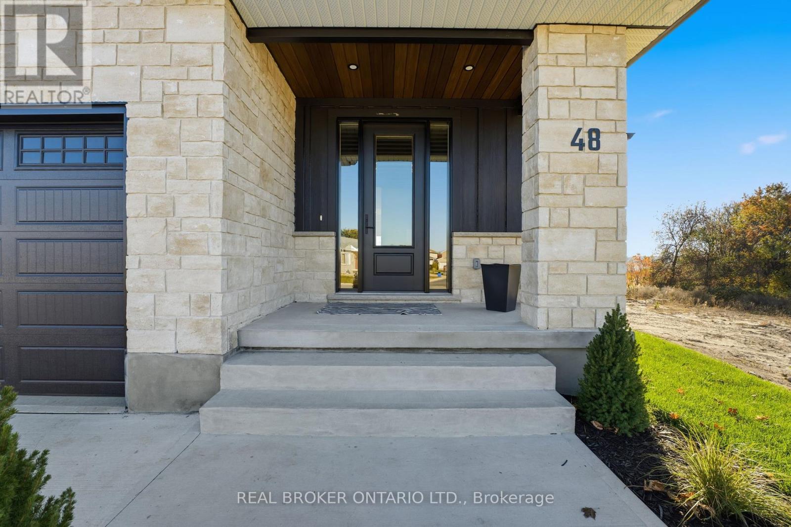 48 REBECCA DRIVE - 2