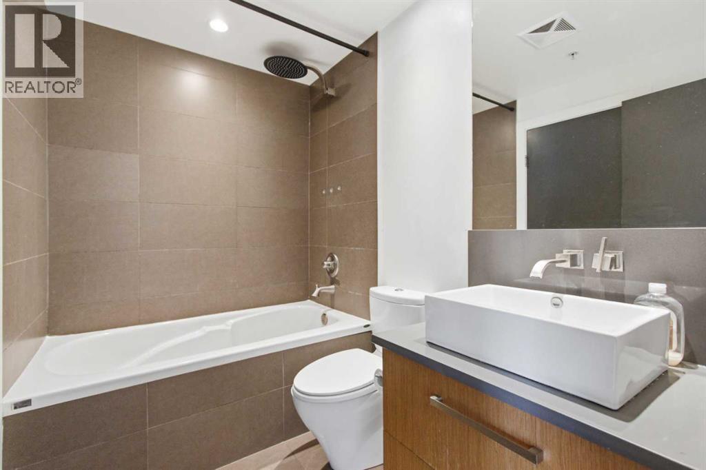 Single Family House for Sale in   Shawnee Hill SW Shawnee Slopes Calgary 