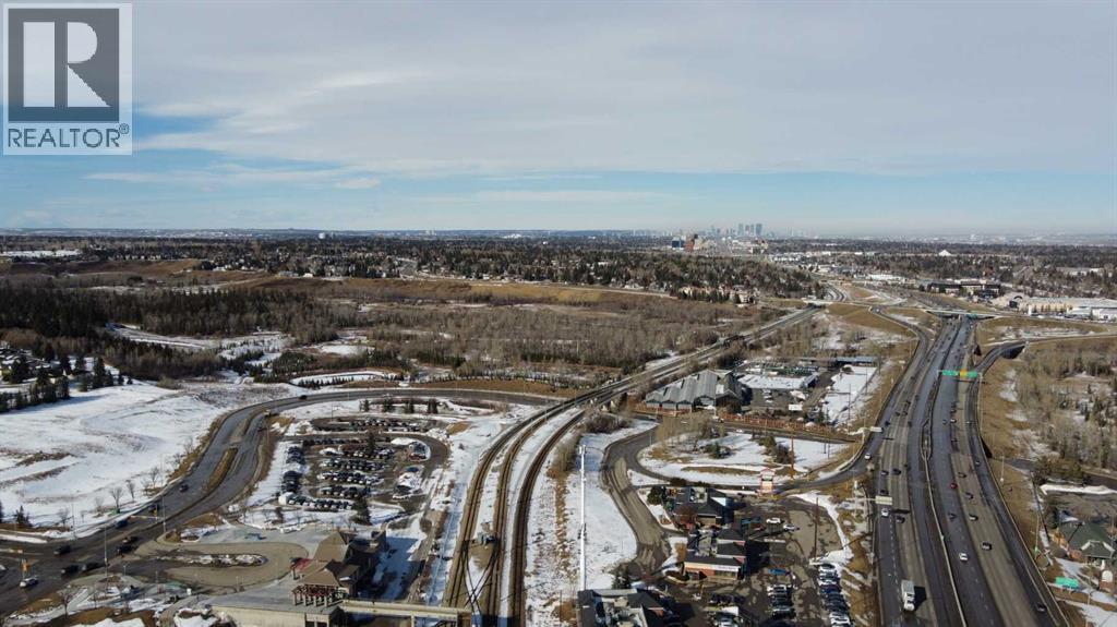 Single Family House for Sale in   Shawnee Hill SW Shawnee Slopes Calgary 