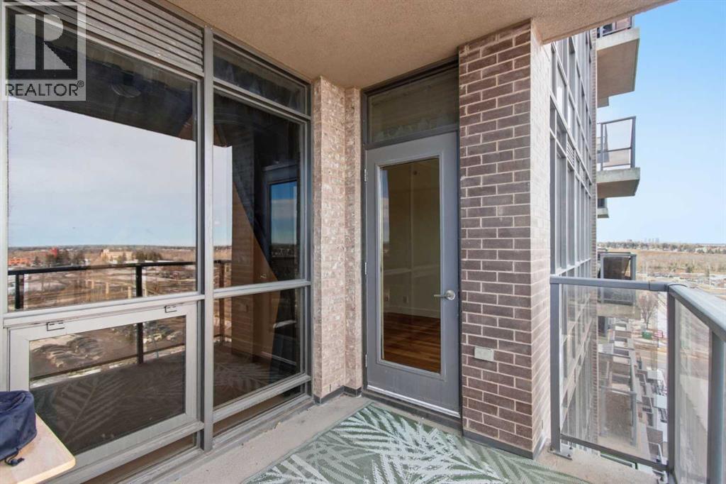 Single Family House for Sale in   Shawnee Hill SW Shawnee Slopes Calgary 