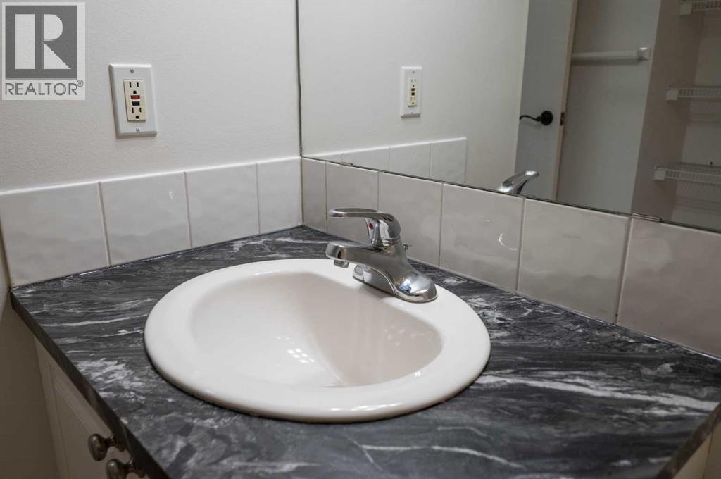 Single Family House for Sale in   Applevillage Court SE Applewood Park Calgary 