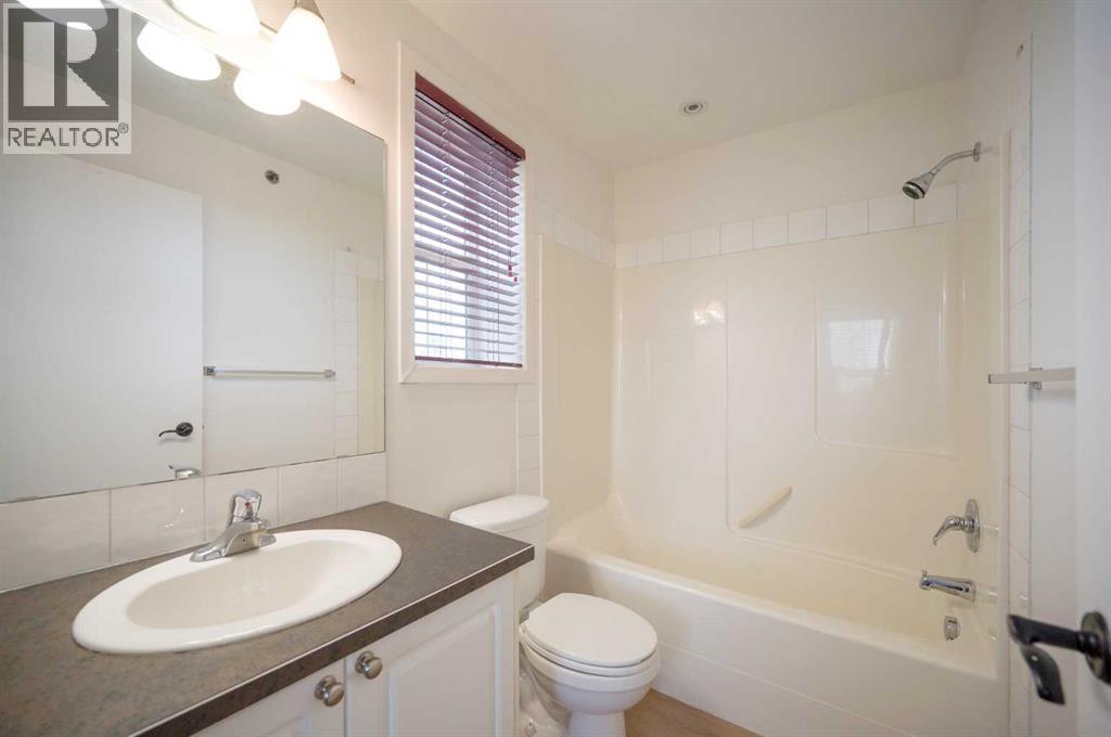 Single Family House for Sale in   Applevillage Court SE Applewood Park Calgary 