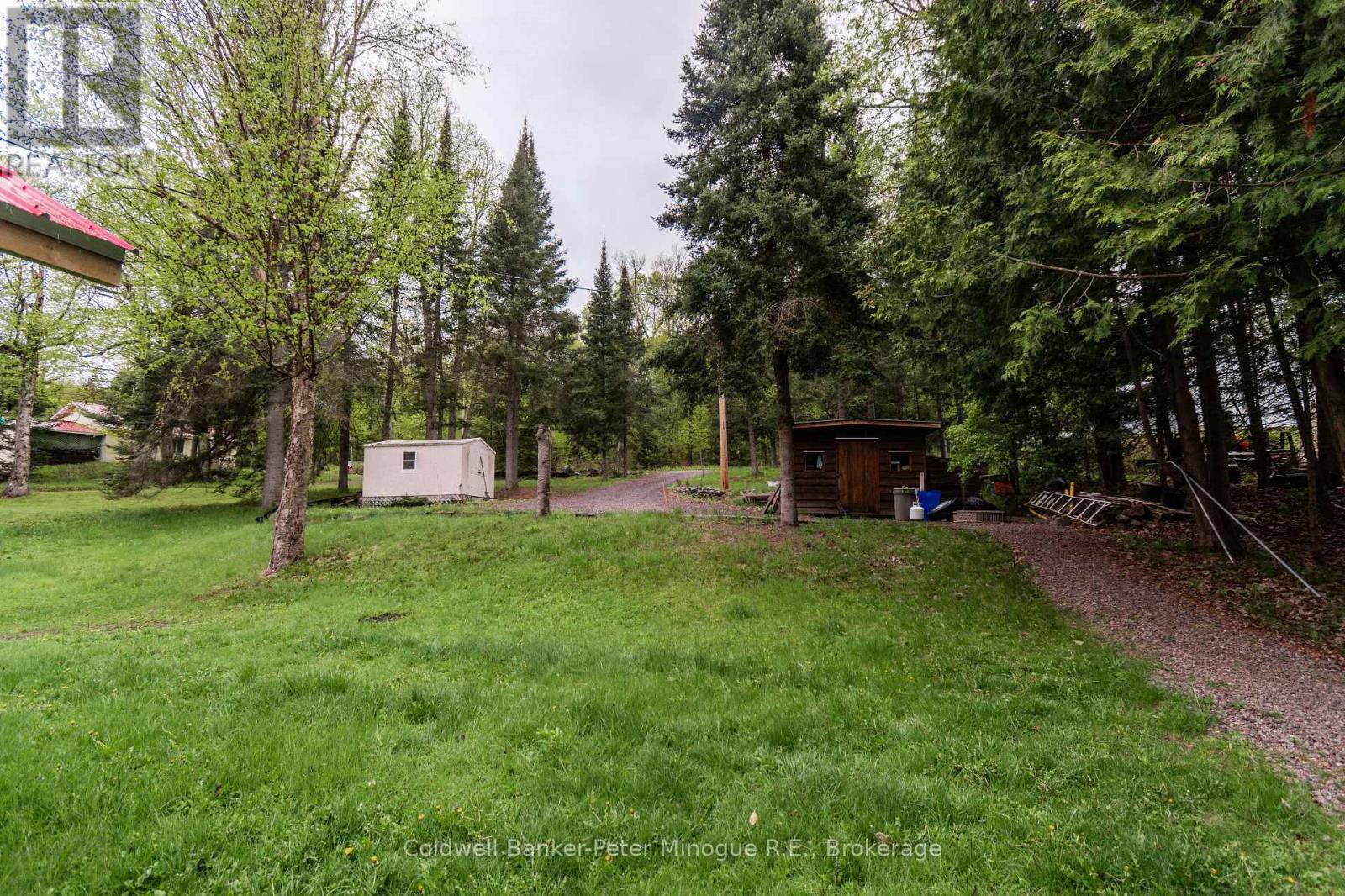 2261 PENINSULA ROAD, North Bay (Birchaven), Ontario