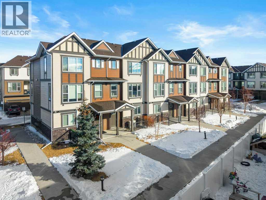 Single Family House for Sale in  New Brighton Walk SE New Brighton Calgary 