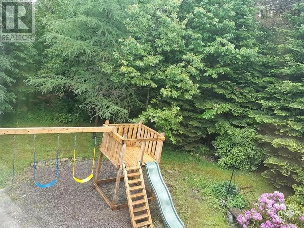 Property 43 of 43 of 25 Highrigger Crescent