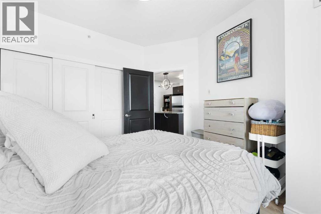 Single Family House for Sale in   Lake Fraser Drive SE Lake Bonavista Calgary 