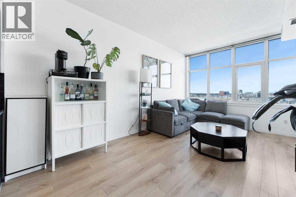 Single Family House for Sale in   Lake Fraser Drive SE Lake Bonavista Calgary 