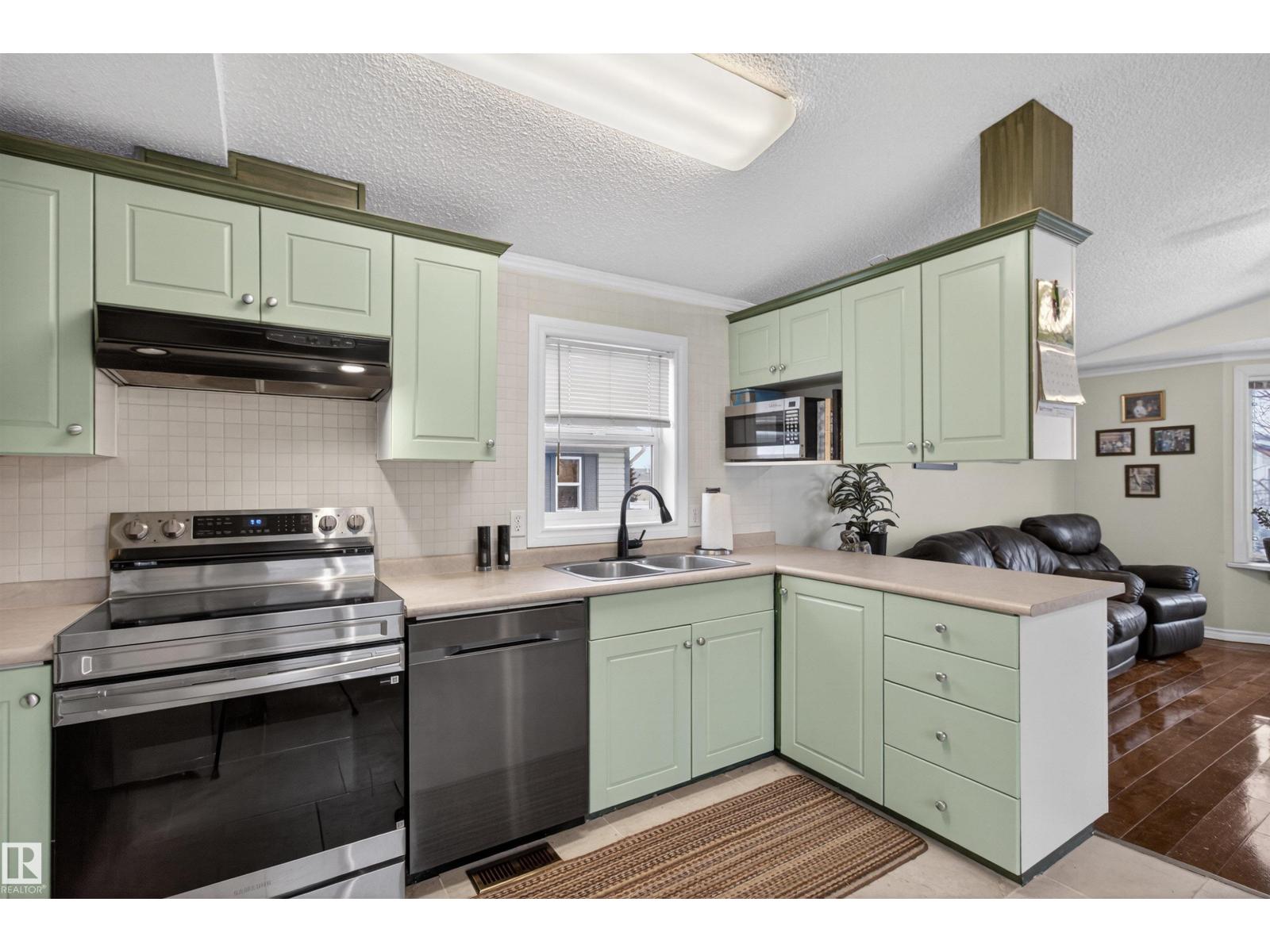 1789 Jubilee Loop, Sherwood Park