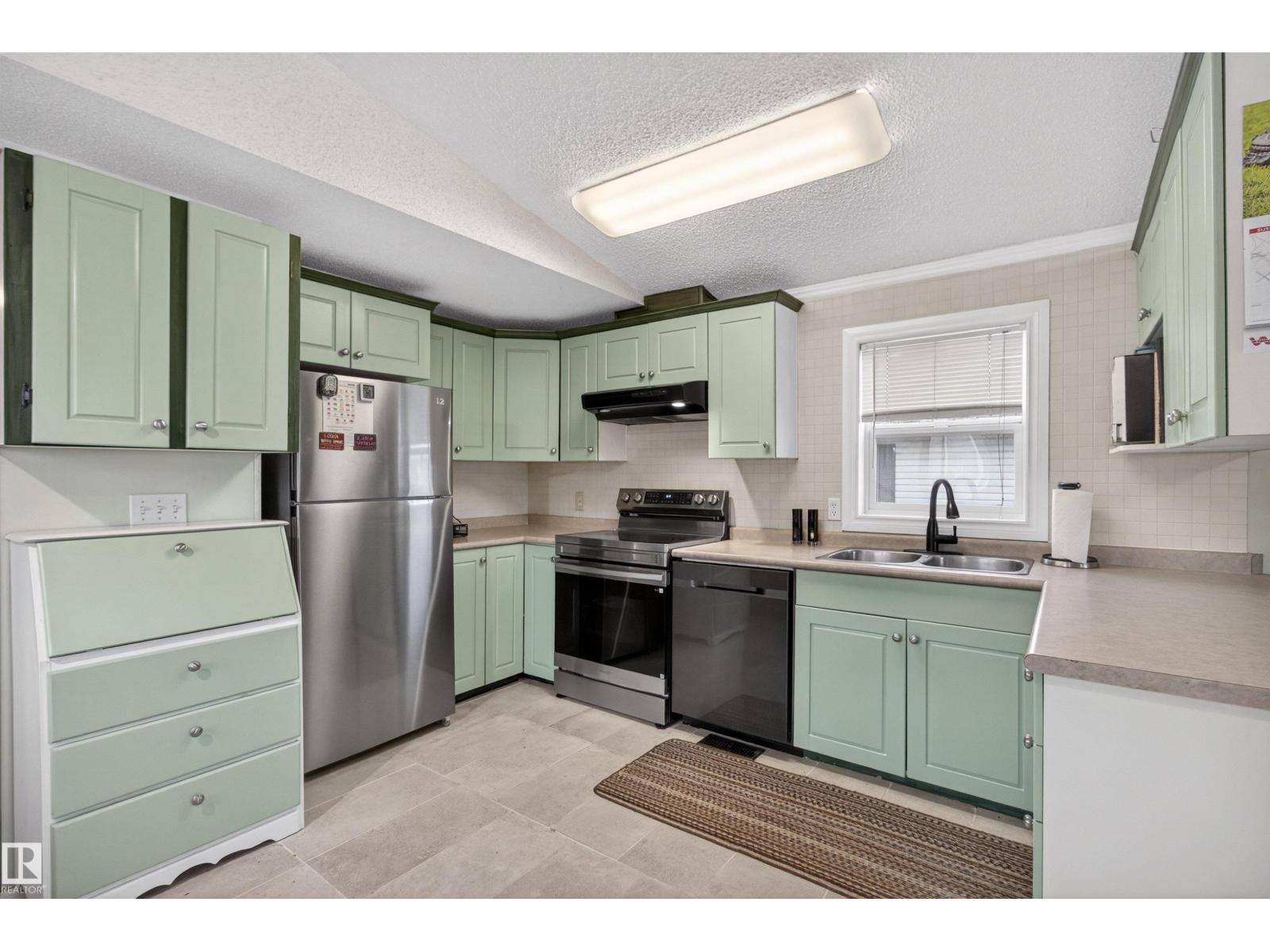 1789 Jubilee Loop, Sherwood Park