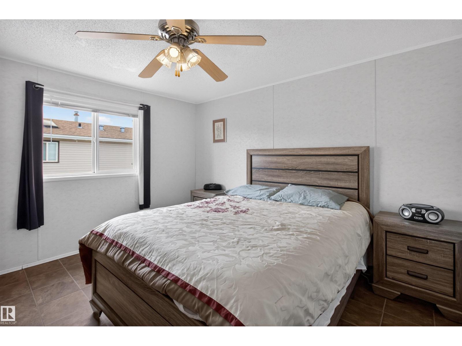 1789 Jubilee Loop, Sherwood Park