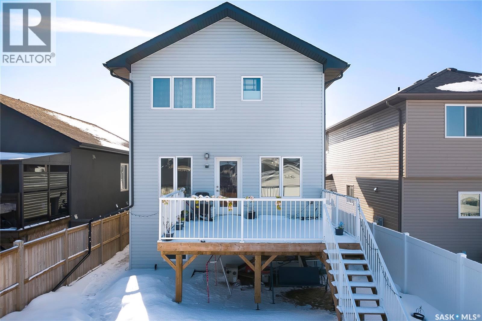 4166 Diefenbaker DRIVE - 43