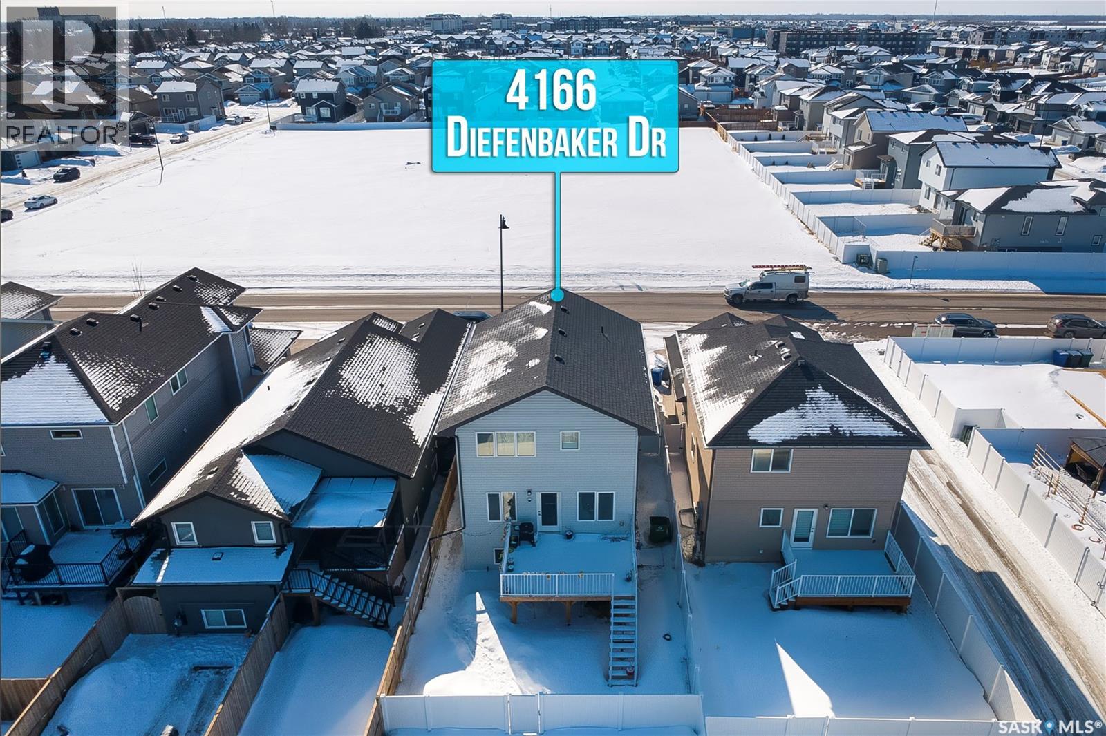 4166 Diefenbaker DRIVE - 44