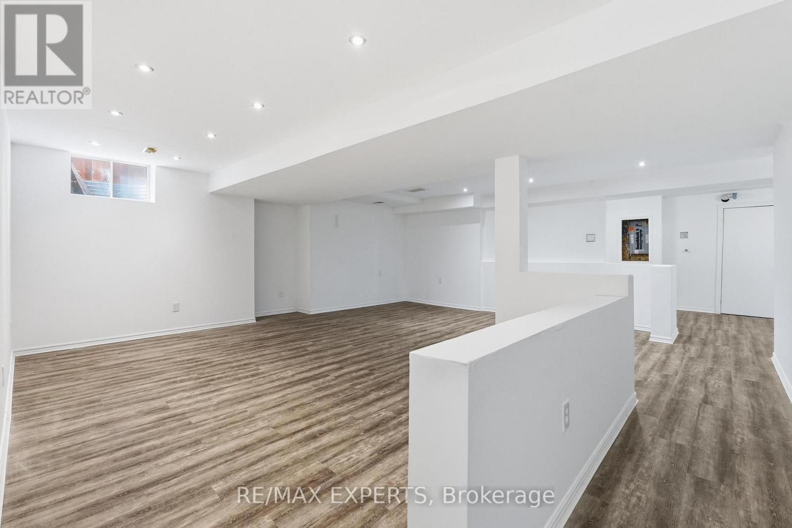 165 SPROULE DRIVE - 43