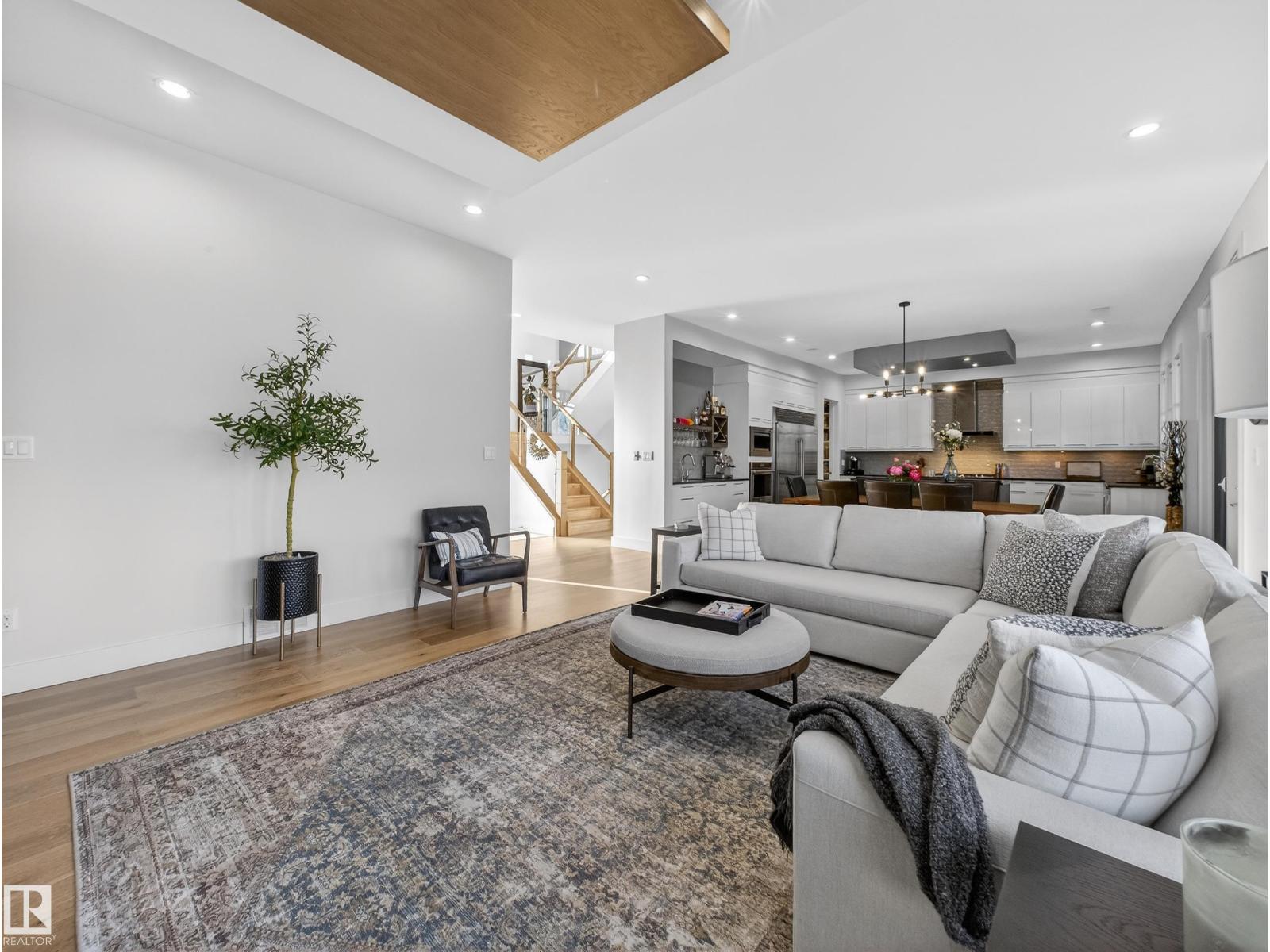 1121 WAHL PL NW, Edmonton