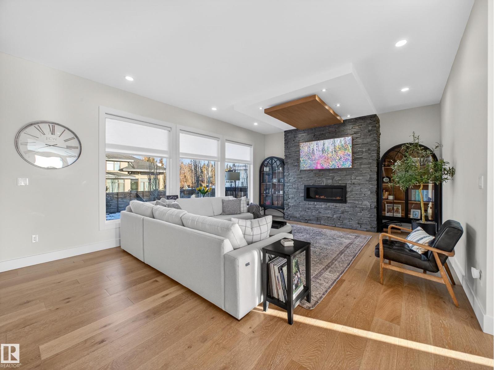 1121 WAHL PL NW, Edmonton