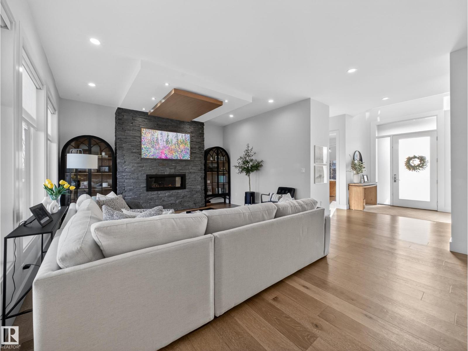 1121 WAHL PL NW, Edmonton